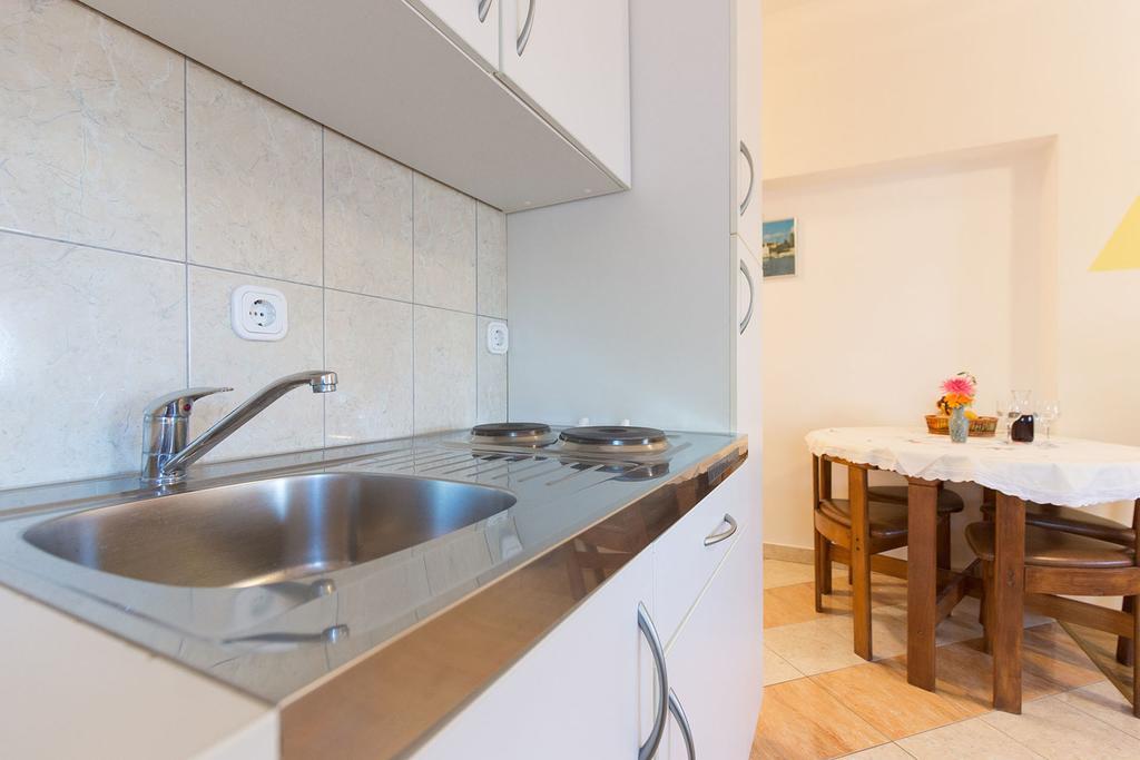 Apartments Juras Brzac المظهر الخارجي الصورة