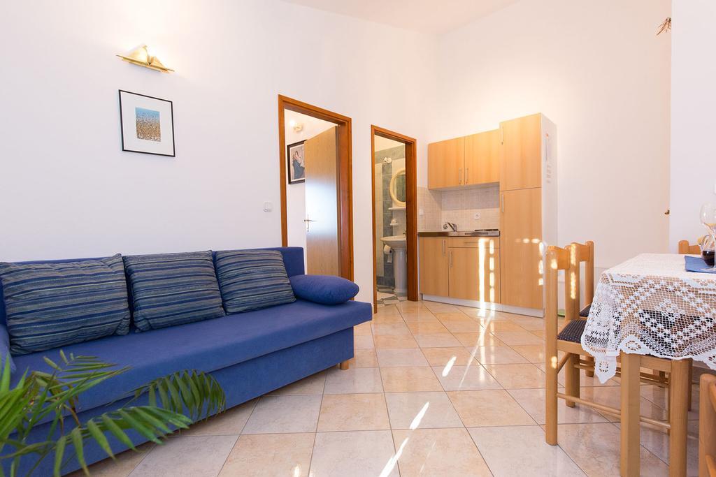 Apartments Juras Brzac المظهر الخارجي الصورة