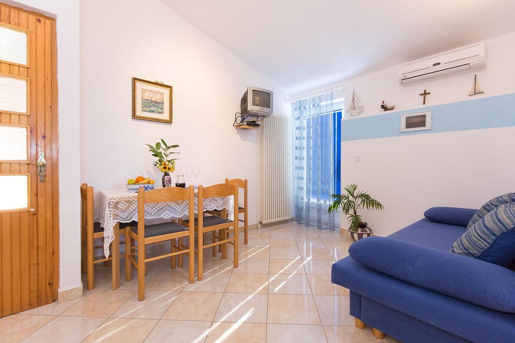 Apartments Juras Brzac المظهر الخارجي الصورة